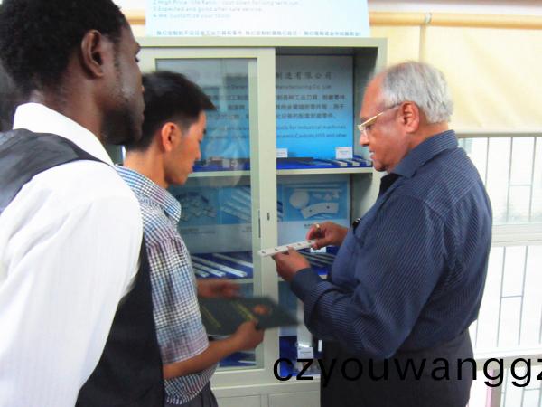 中(zhong)國(guo)製造(zao)，國産替代(dai)之路(lu)，從(cong)輭(ruan)件到硬件(jian)，才(cai)剛(gang)剛(gang)開(kai)始(shi)